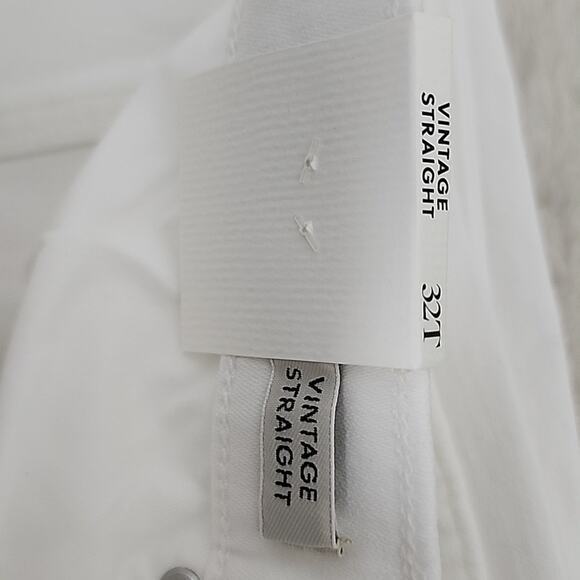 NEW J. Crew White Denim Vintage Straight Leg High Waisted Jeans - Picture 7 of 10